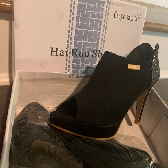 Crape Myrtle HAI RUO heels BRAND NEW! - Picture 6 of 7